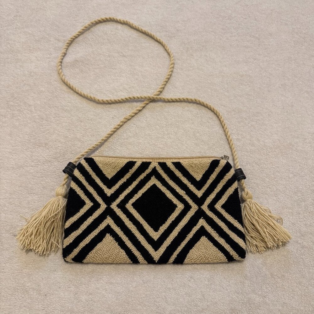 Handmade Clutch 🖤